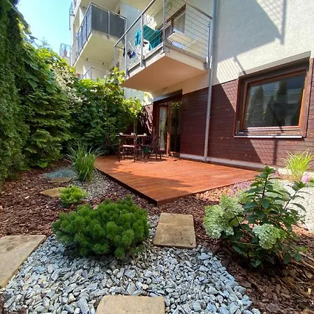 La Playa Z Ogrodkiem *