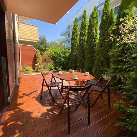 La Playa Z Ogródkiem Apartament *