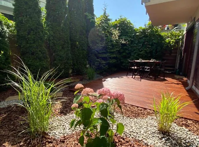 La Playa Z Ogrodkiem شقة هيل